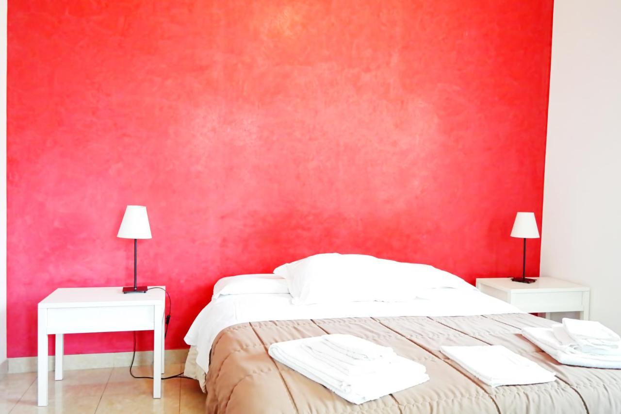 Bed and Breakfast Fourseasons Lecce Esterno foto